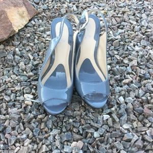 Grey peep toe pumps
